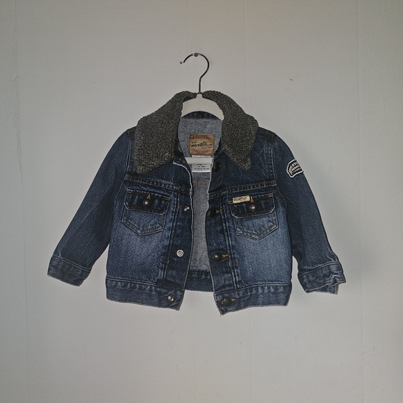 Levi's | (18 mos) | Vintage Jean Jacket/Denim Trucker Jacket with Sherpa Collar - Picture 3 of 11